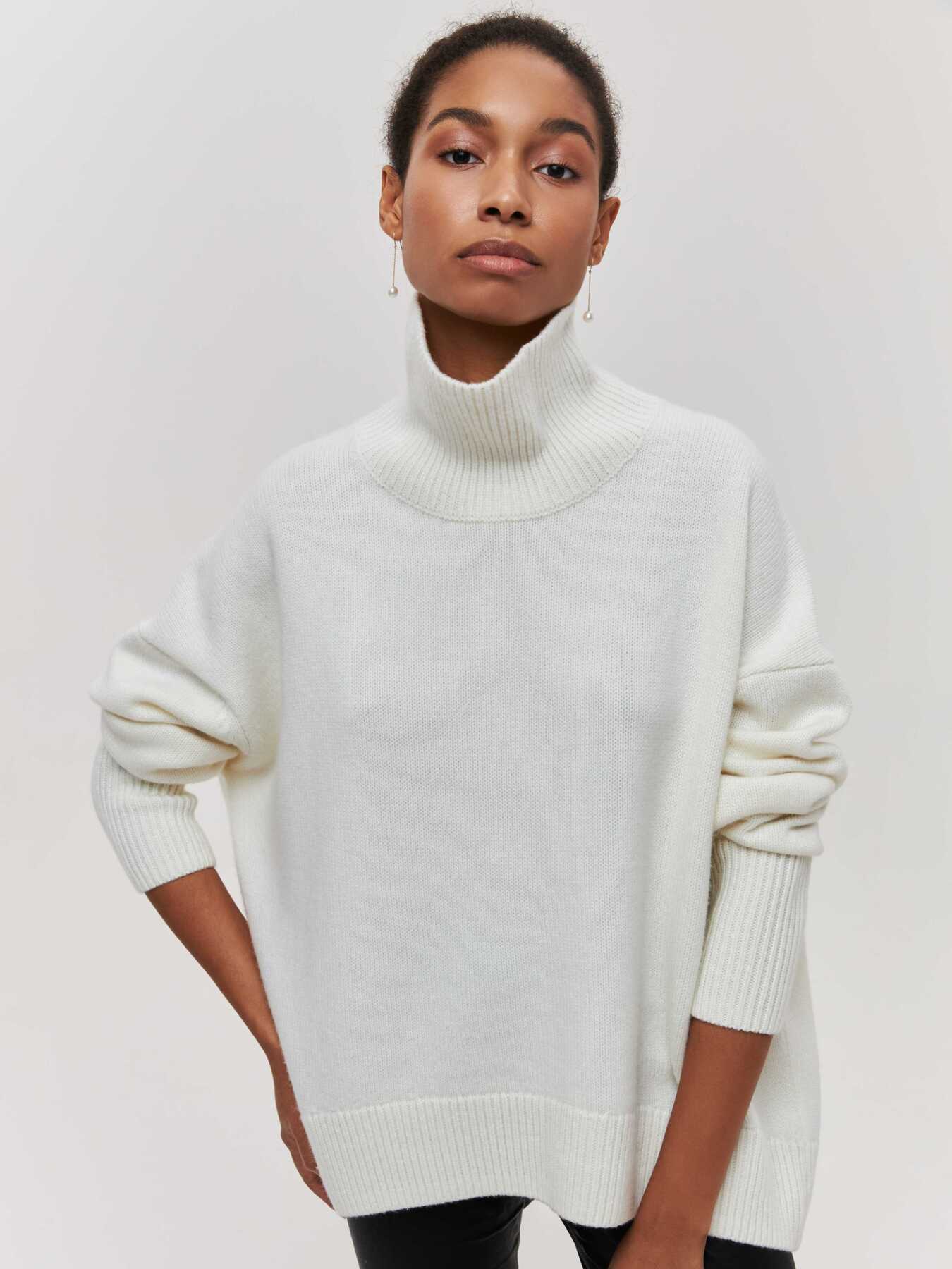 VELÉA — Pull Col Roulé Élégant