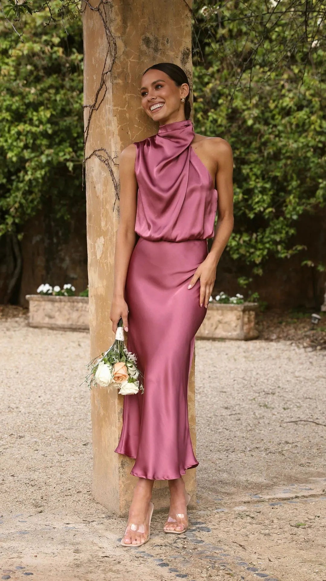 NÉROLI — Robe Longue en Satin à Col Licou