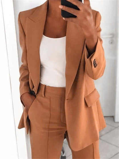 Look Femme Élégant – Blazer & Pantalon Ajusté
