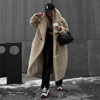 Manteau en  cachemire à boutons longs