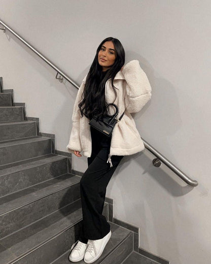 Veste Chic Bicolore – Élégance Moderne