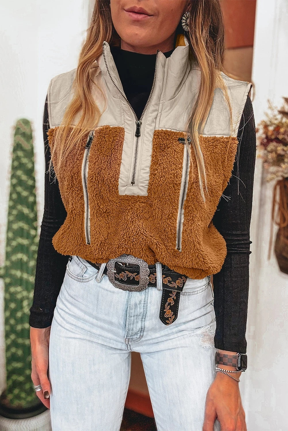 Gilet en laine à col montant