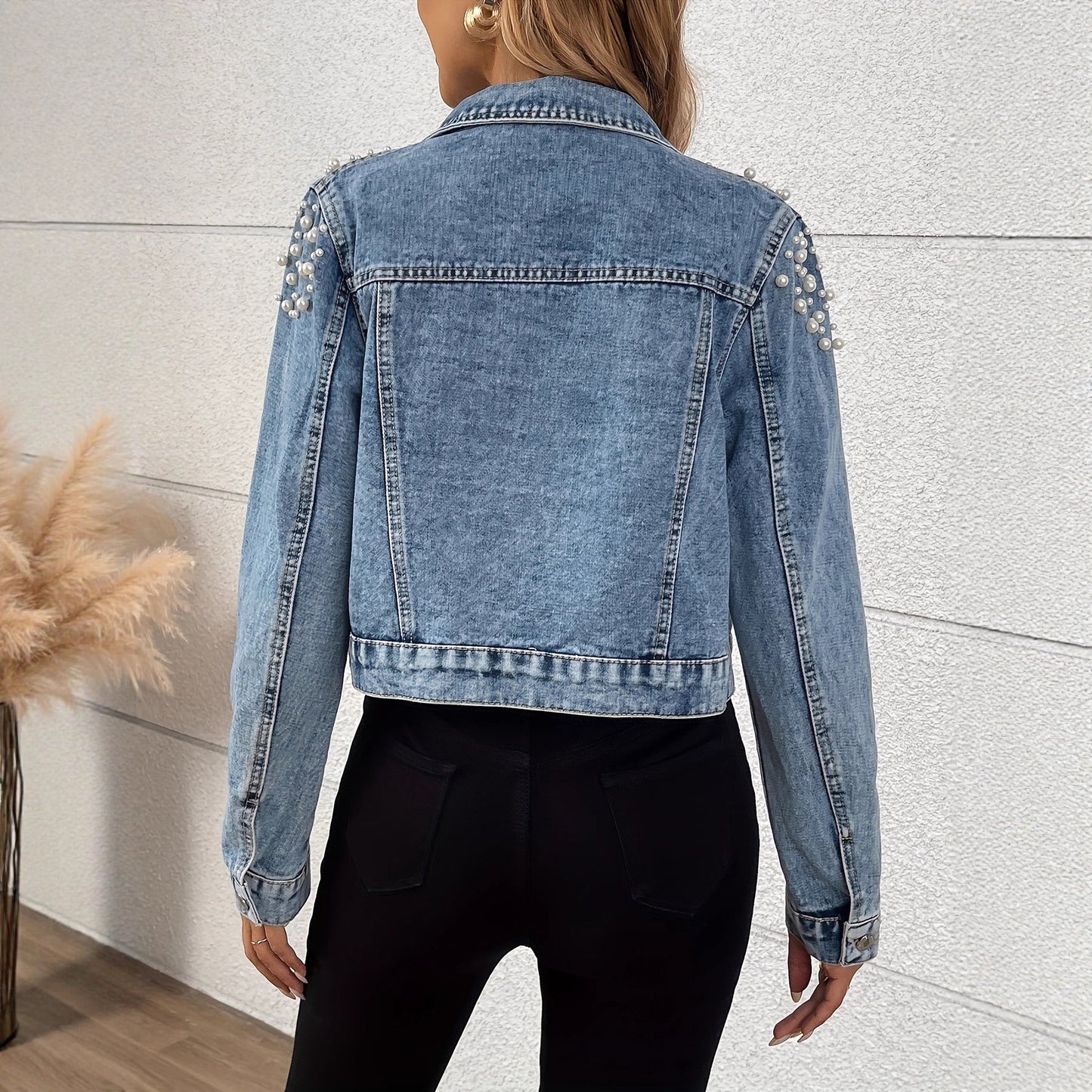 Pearlina – Veste Denim Courte à Perles
