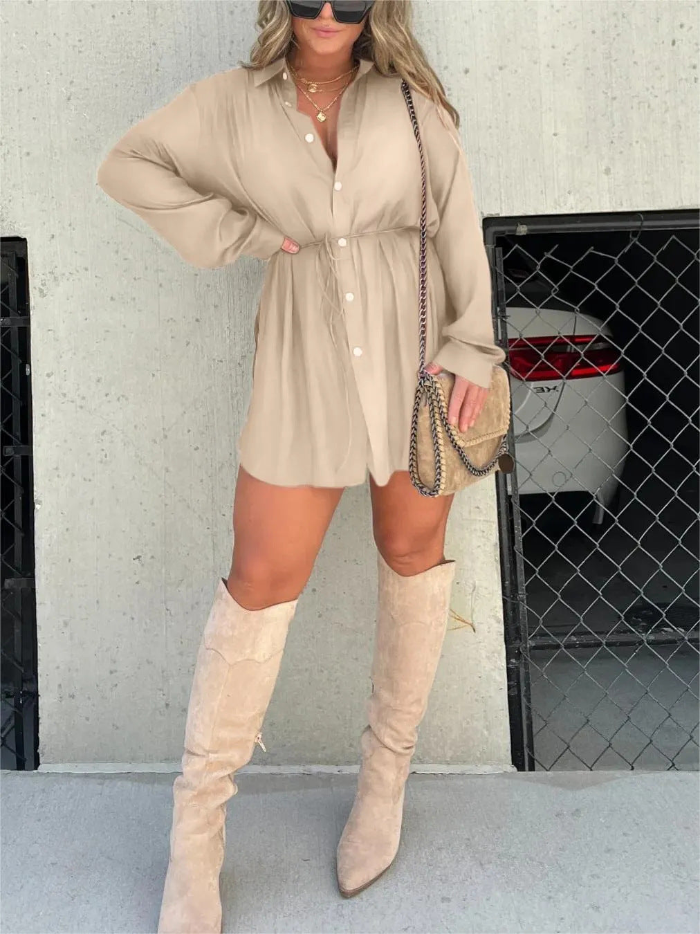 Combinaison à Lacets Femme – Style Court