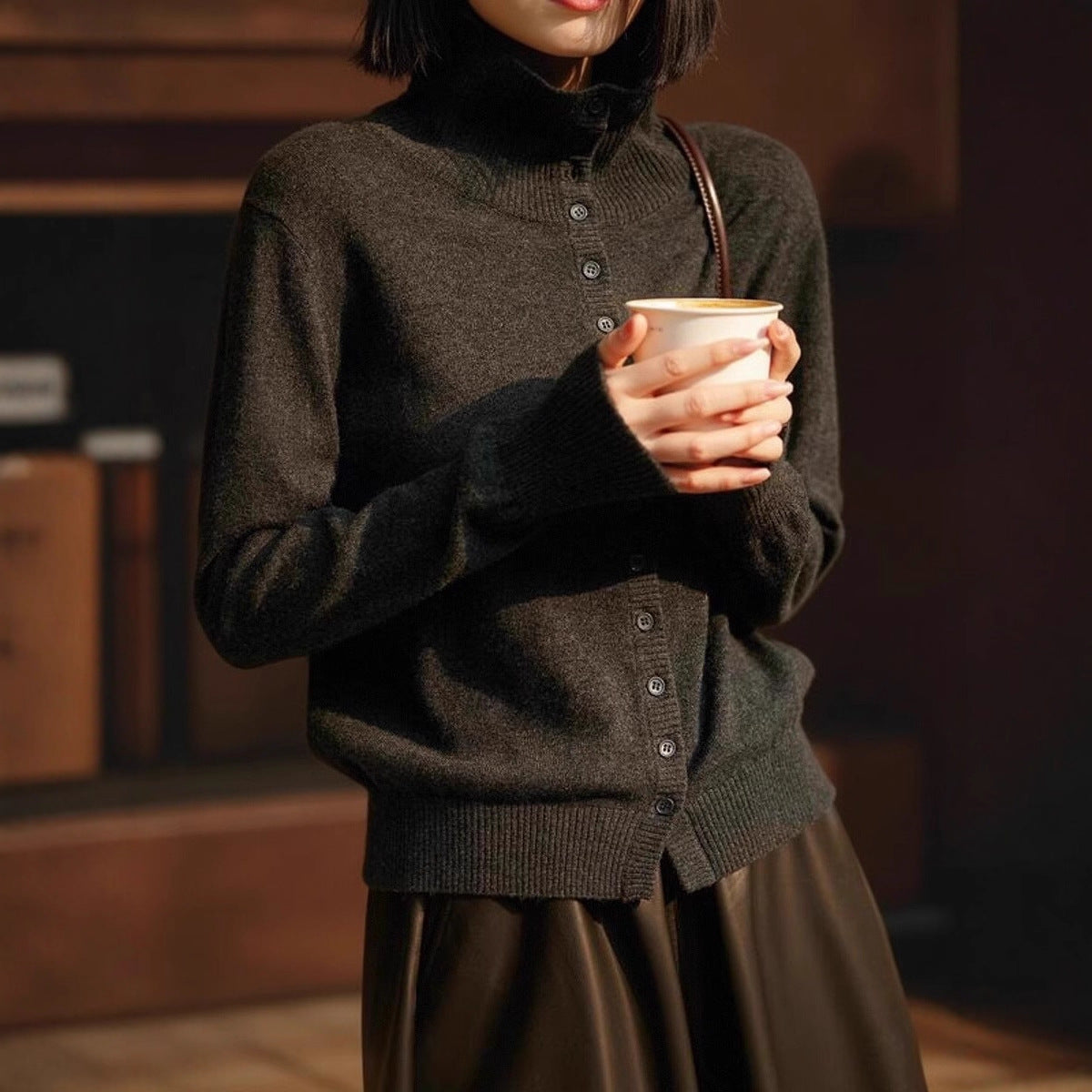 Alvera – Cardigan Chic