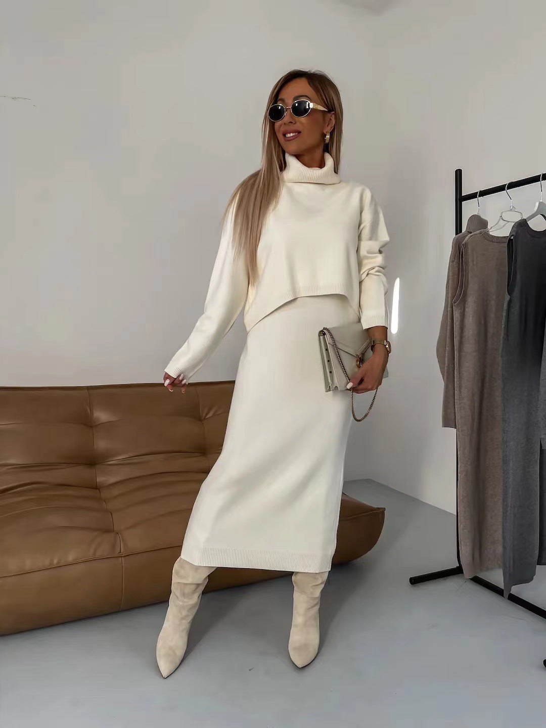 Ensemble 2 Pièces – Pull Col Roulé & Robe