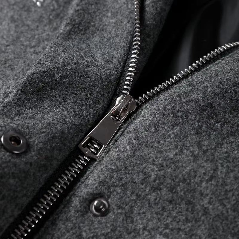 VICTOIRE — Veste Courte en Laine Brodé de Strass