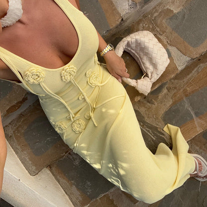 Robe de Plage Tendance – Style Maille Fleurie