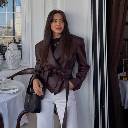 Valéria – Veste en Cuir PU Intemporel
