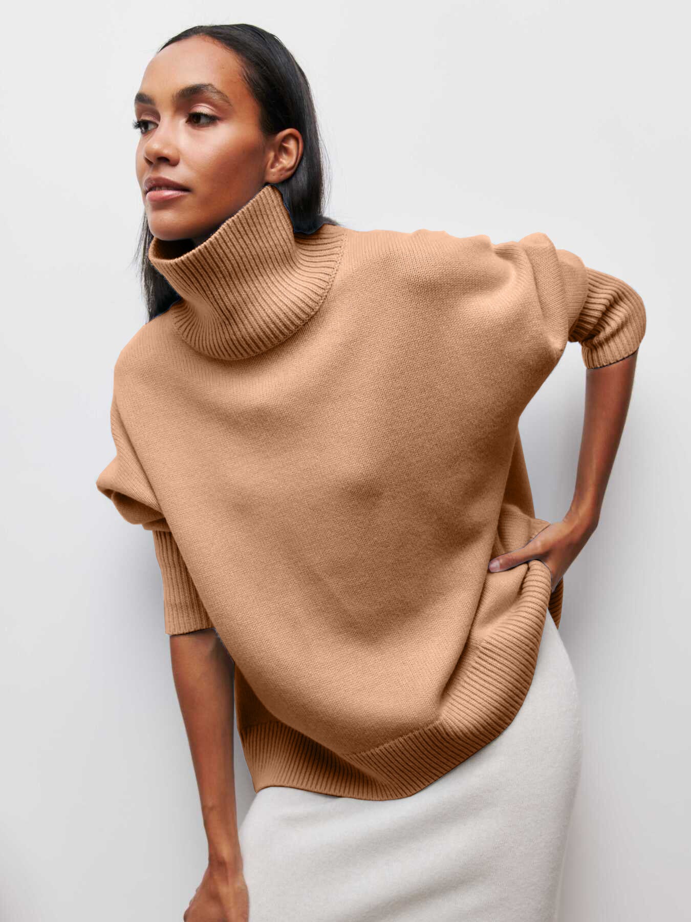 VELÉA — Pull Col Roulé Élégant