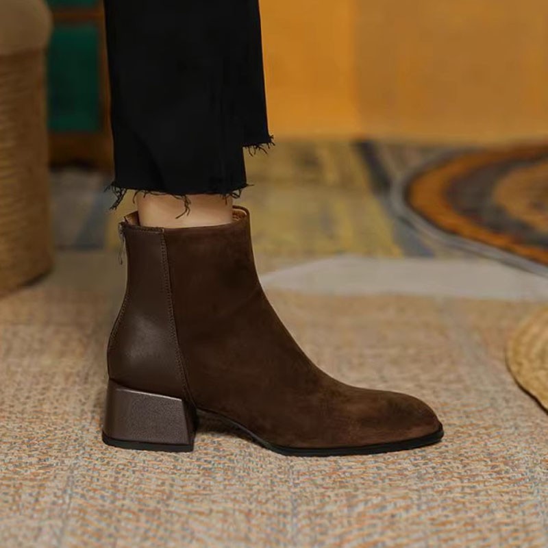 Bottes Martin Mi-Hautes en Suédine