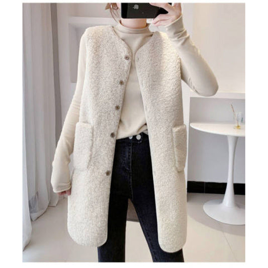 Gilet mi-long en laine d'agneau style fourrure