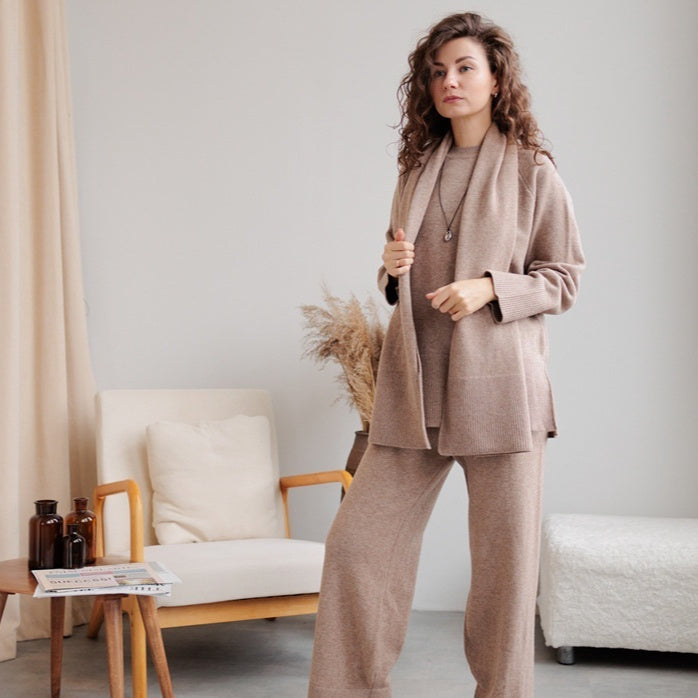Ensemble pull tricoté et pantalon large