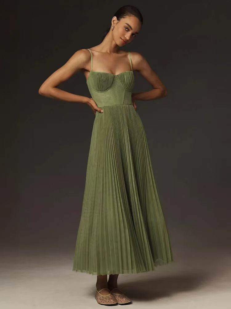 OLIVÉRA — Robe Longue Plissée Élégante