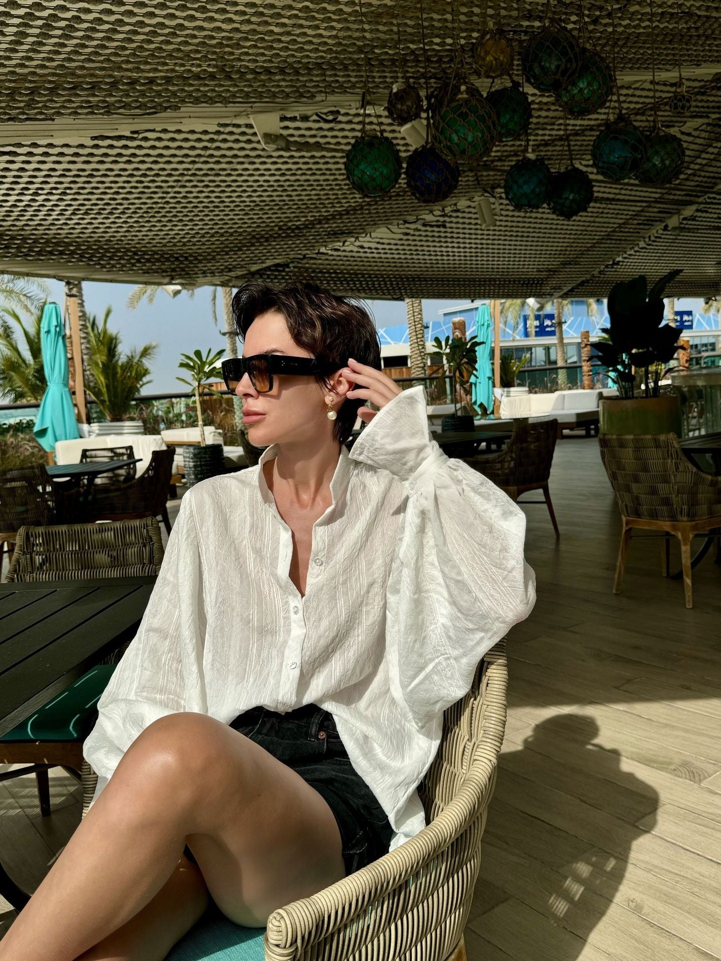 AMÉLIA — Chemise Chic à Manches Bouffantes