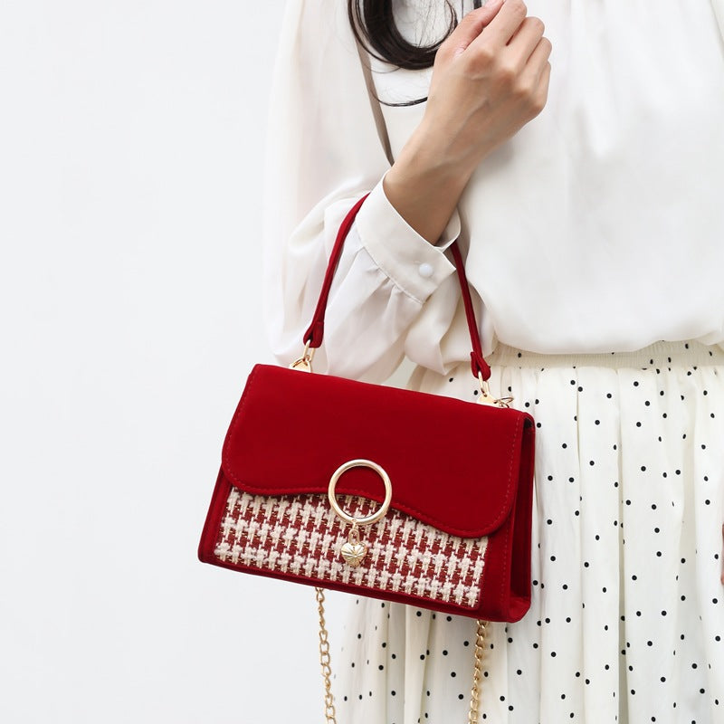 Velya – Petit Sac Rectangulaire Style Raffiné